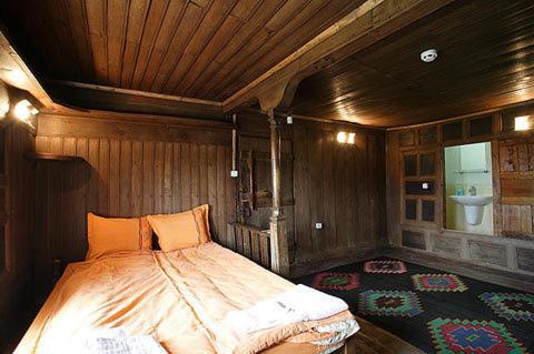 The House With The Vine Guest House Zheravna Exterior foto